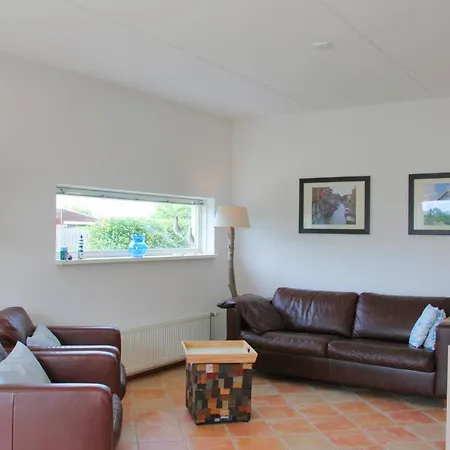 Сasa de vacaciones Kruisweg 4 *